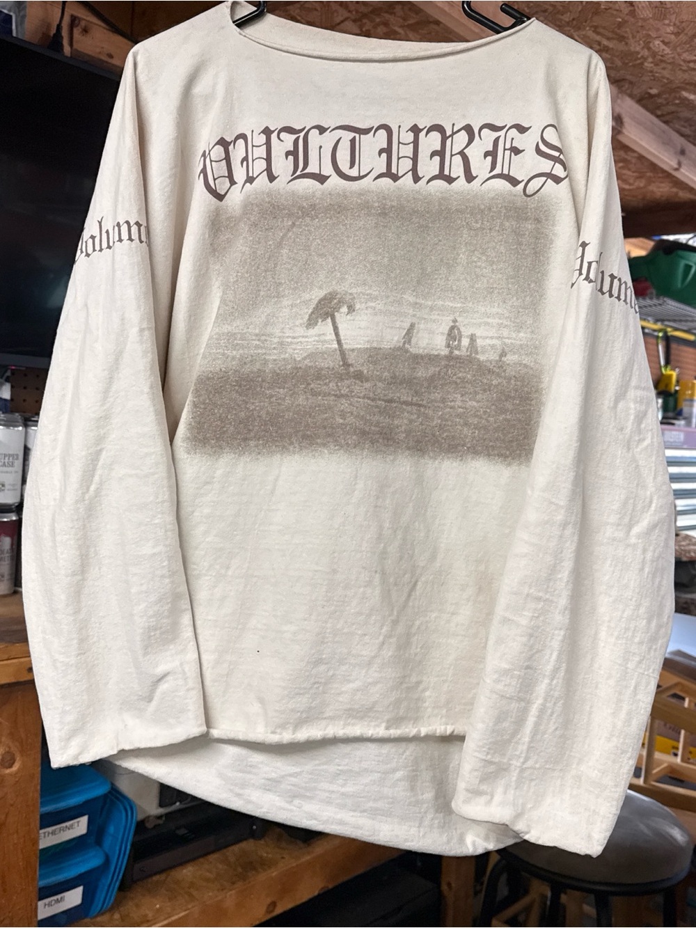 Yeezy Vultures Ling Sleeve Tee